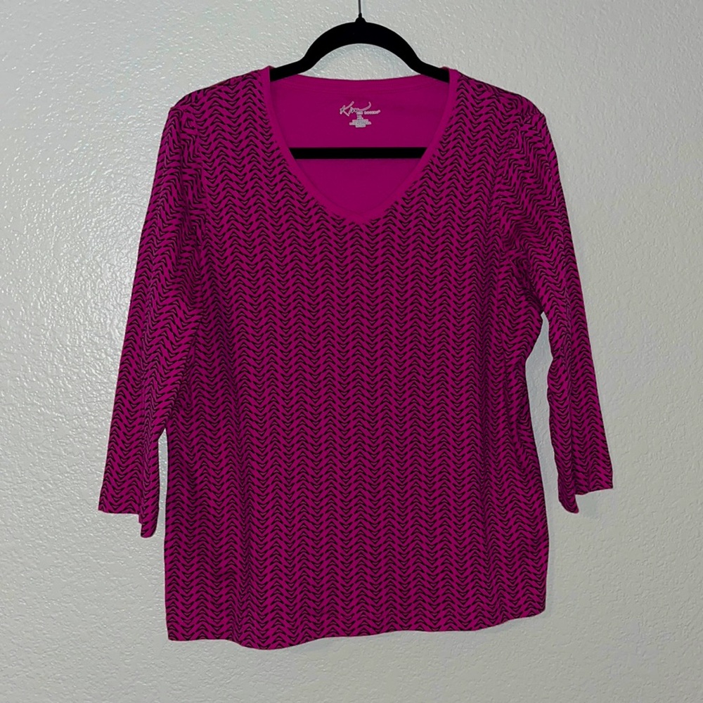EUC—Kim Rodgers V-Neck 3/4 Sleeve Blouse—Size XL